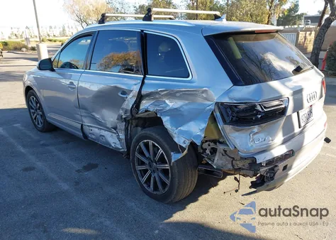 2017 Audi Q7 3.0T Premium из США, поврежденный, VIN WA1LAAF75HD010574